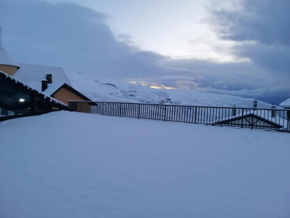 Apartamento Vista Nevada เซียร์ราเนบาดา ภายนอก รูปภาพ