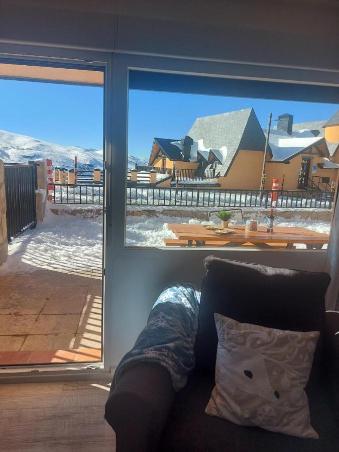 Apartamento Vista Nevada เซียร์ราเนบาดา ภายนอก รูปภาพ